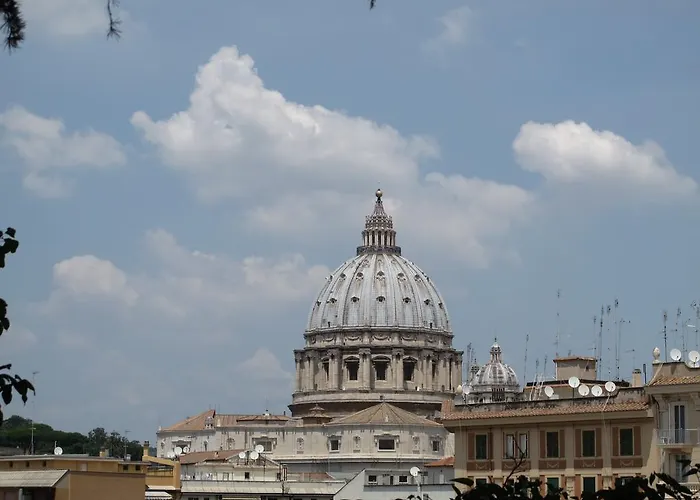Casa Vacanze Ferrari Al Vaticano Дом отдыха *